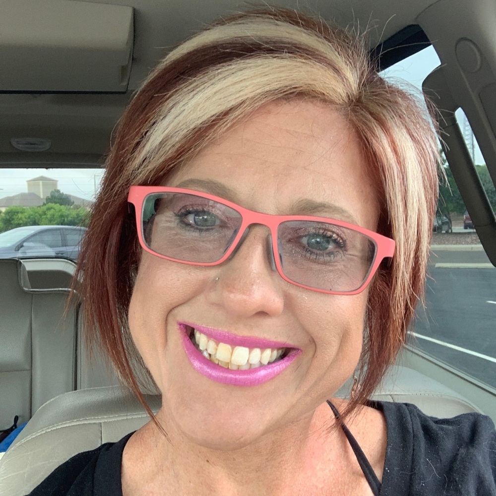 Meet your Posher, Becky